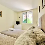 Magnolia House *
