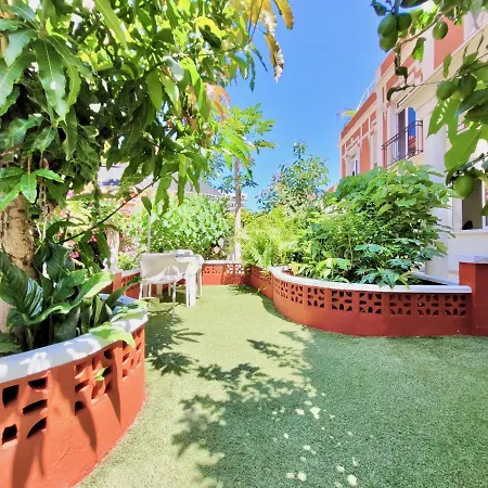 Magnolia House Apartment